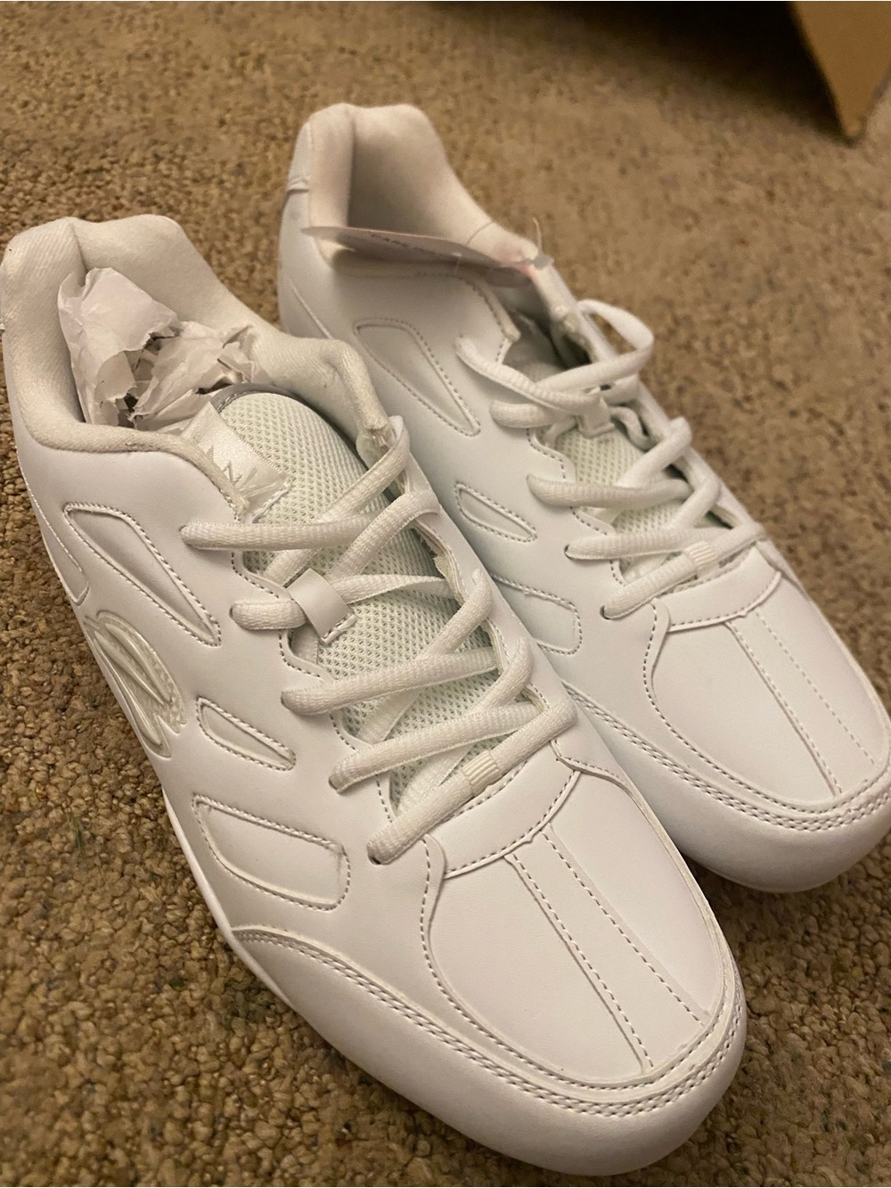 Size 13 Zephz women’s cheerleading shoe white upc S000590